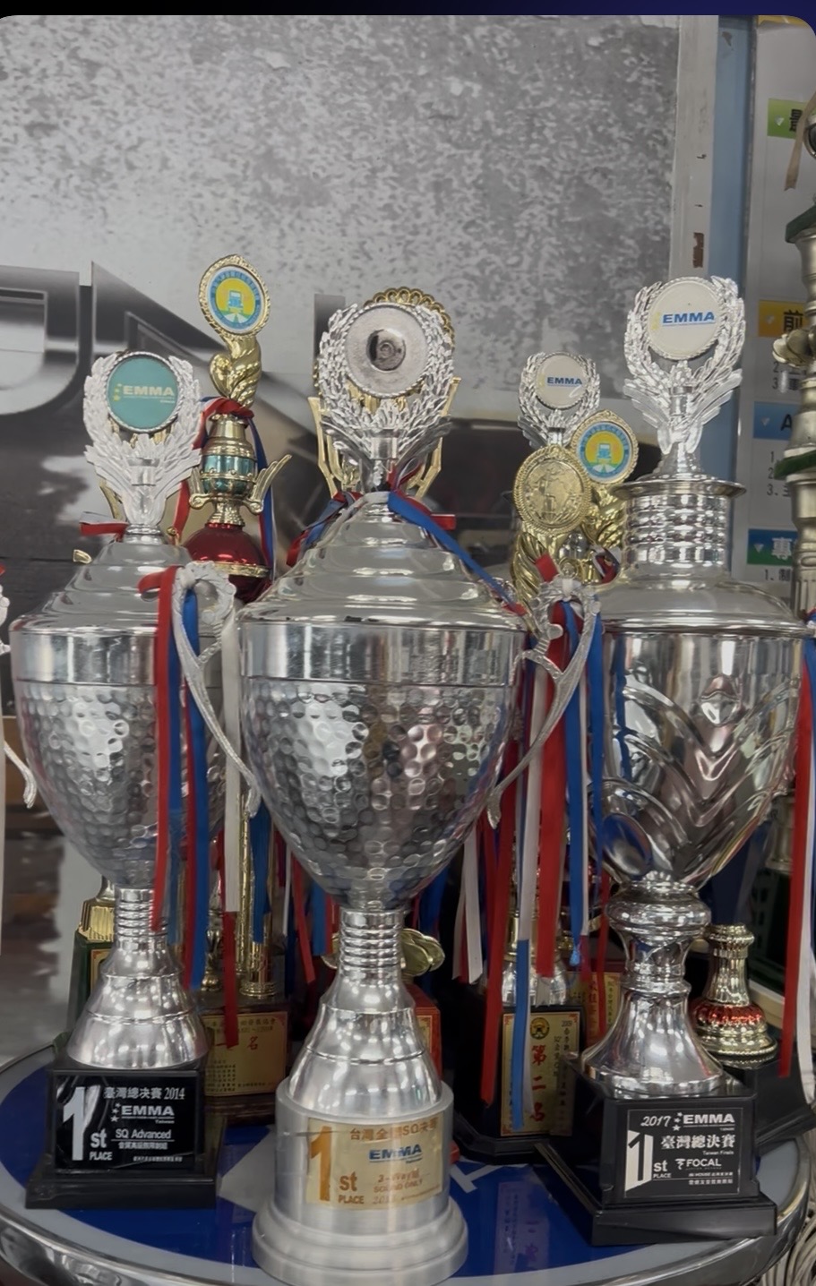 興裕汽車音響，汽車安卓機、汽車音響、汽車360環景系統、汽車喇叭、DSP 調音、隔音制震、盲點偵測器、行車紀錄器、倒車顯影、電子後視鏡、測速器、影音主機、盲點偵測