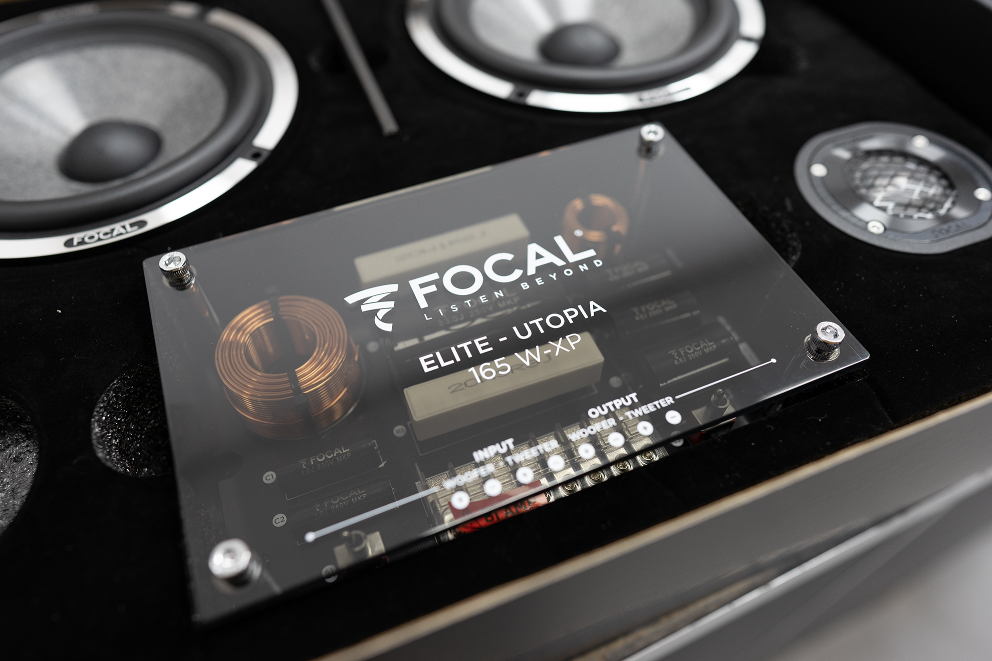 人人汽車音響-台北萬華汽車音響-中華汽車音響