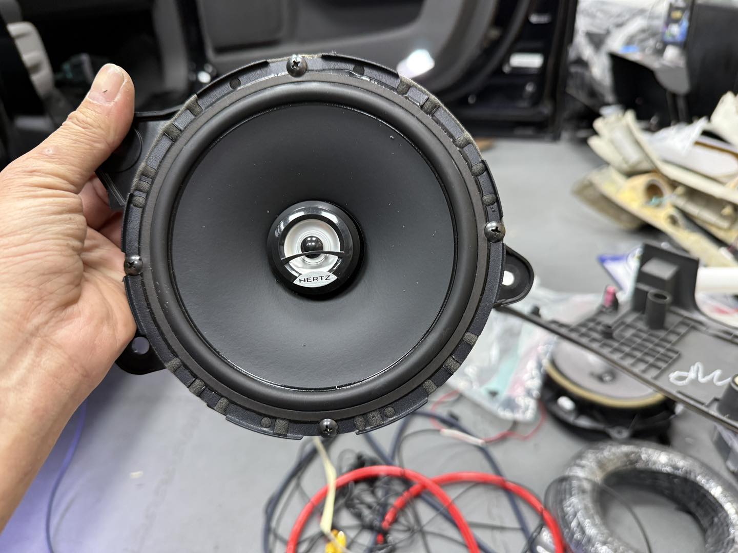 合昇汽車音響-新北新莊汽車影音-中華汽車音響