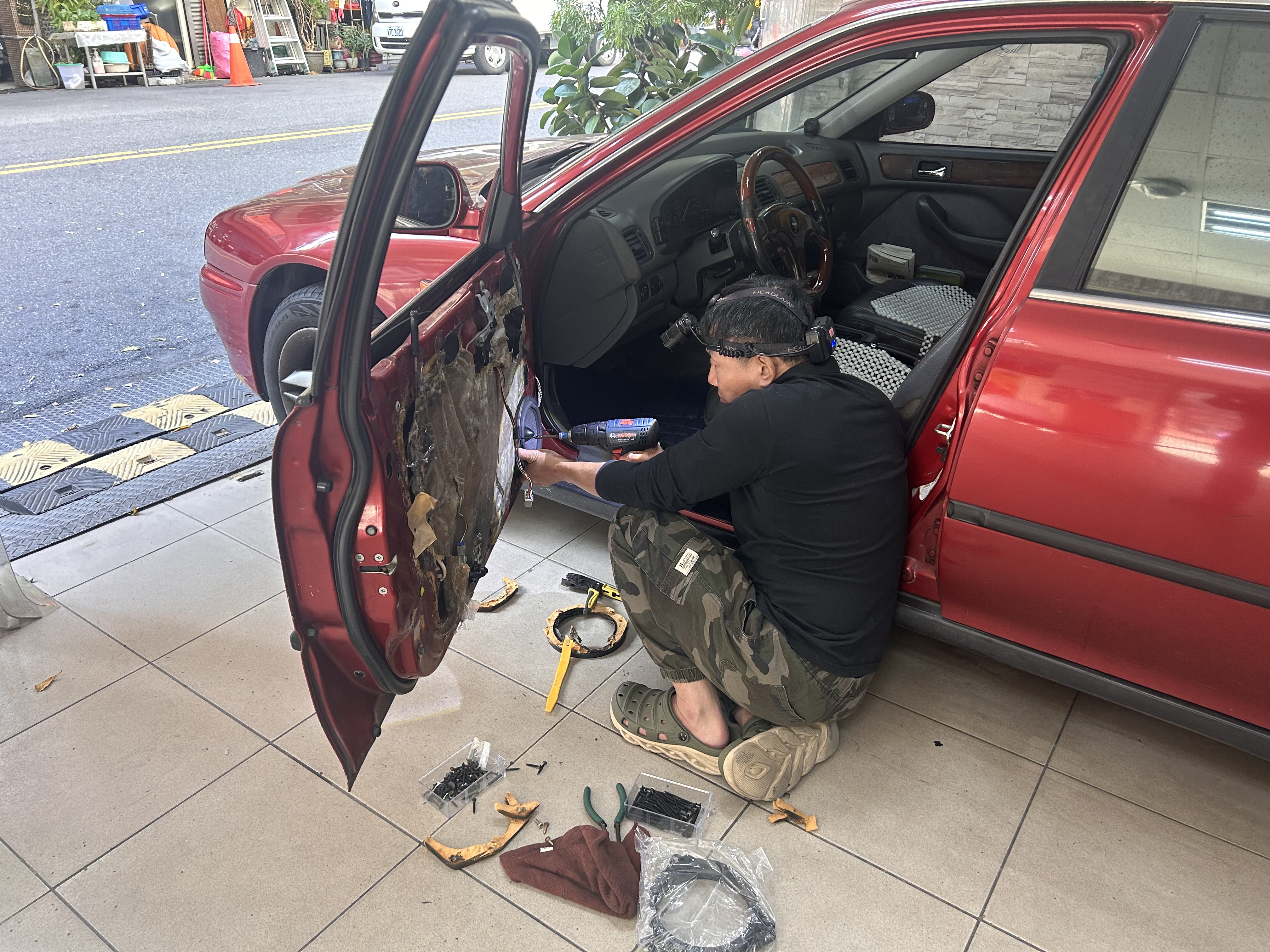 新北板橋汽車音響-鐘鳴汽車音響-板橋車用影音