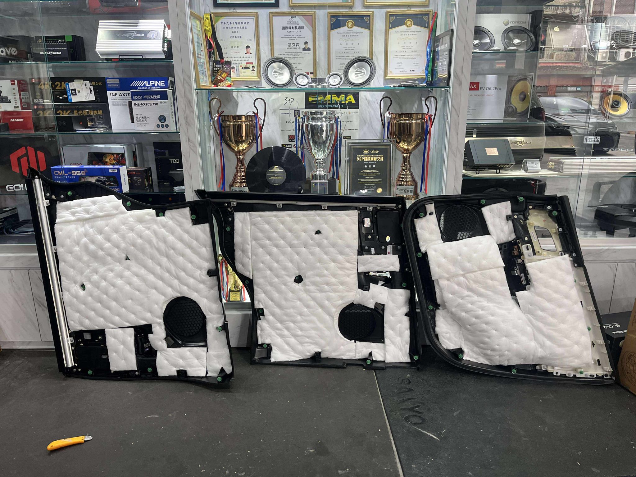 玄汽車音響燈系-新北三峽汽車影音-中華汽車音響